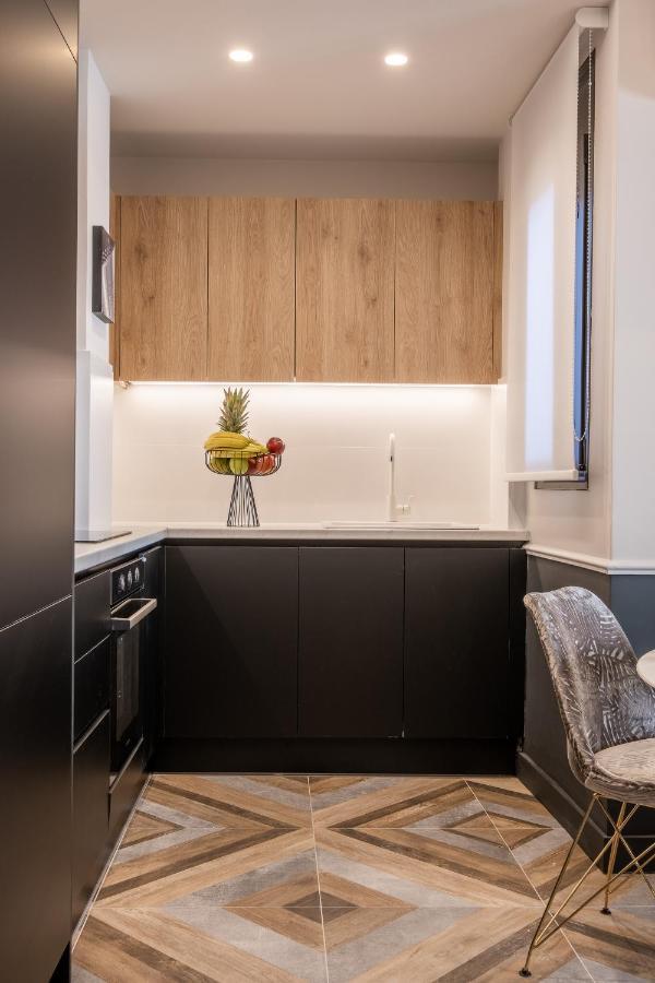 Exarcheia Vibe Penthouse 1 Apartment Athens Luaran gambar
